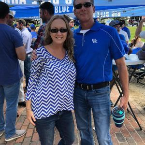 Meet your Posher, Kelli